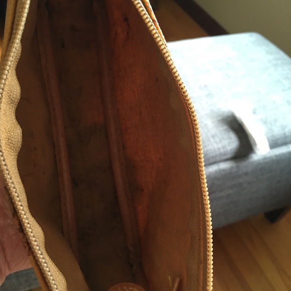 Alviero Martini Hans bag. - Picture 4 of 7